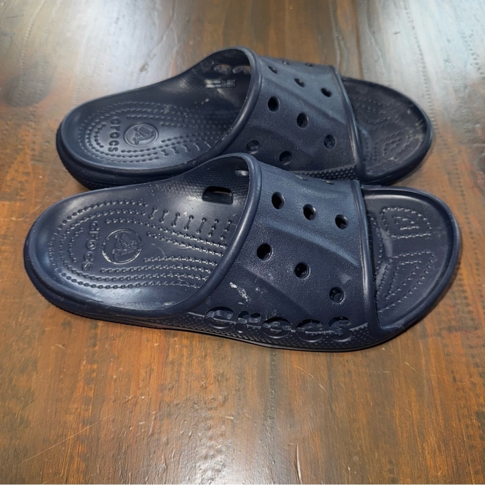 CROCS Baya Unisex Sandals Comfort Blue Shoes Slides Open Toe Spellout M8 W10